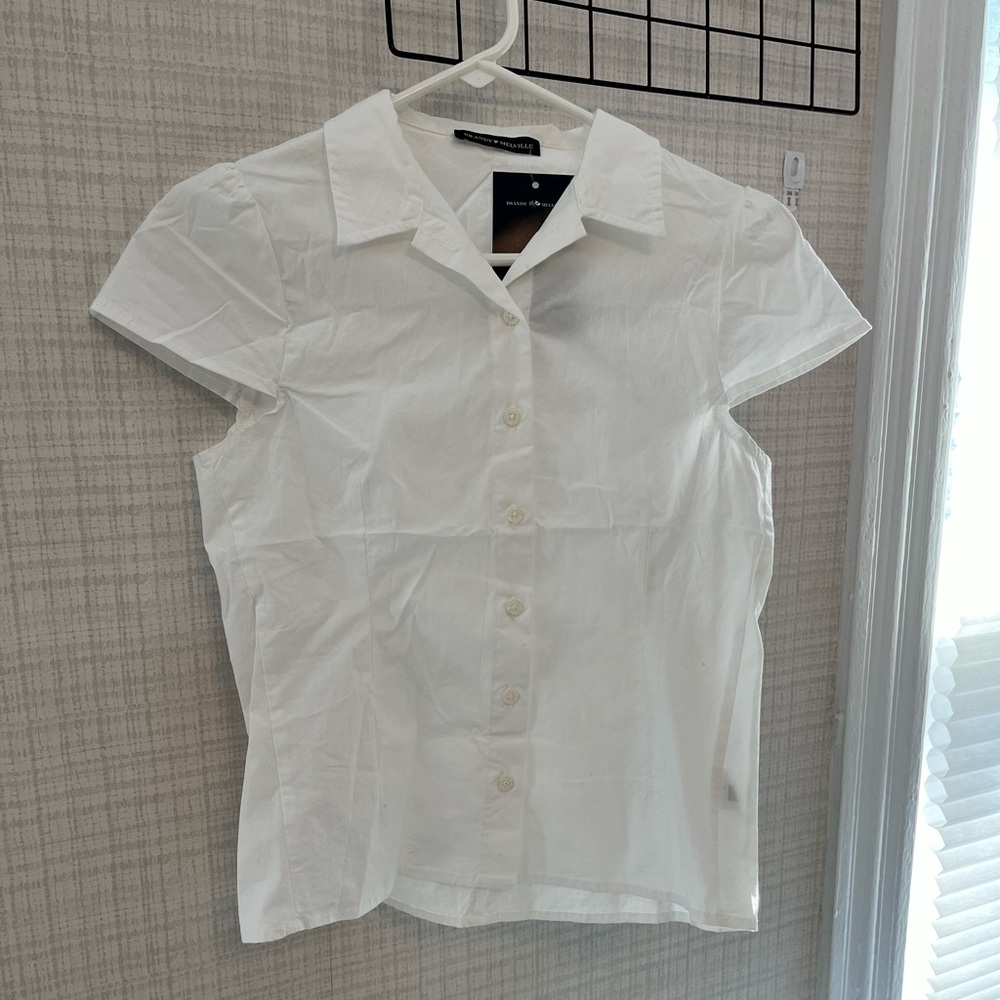 Brandy Melville Rue top! White button down
